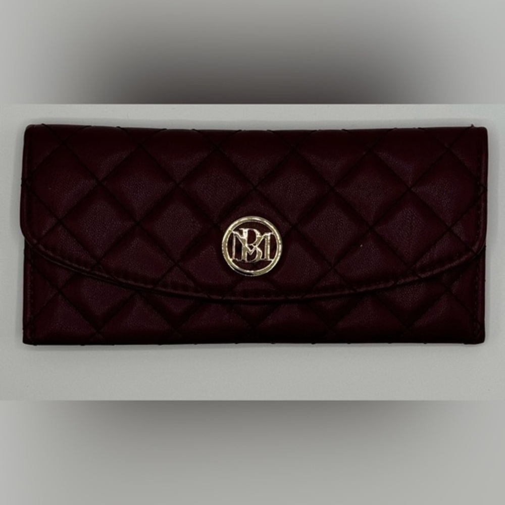 NWT Badgley Mischka Plum Card Wallet MSRP $50🔥🔥